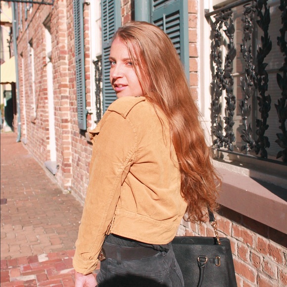 𝑭𝒓𝒆𝒆 𝑷𝒆𝒐𝒑𝒍𝒆 𝐌𝐮𝐬𝐭𝐚𝐫𝐝 𝐉𝐚𝐜𝐤𝐞𝐭 - Picture 5 of 8